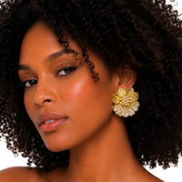 ARETES GARDENIAS