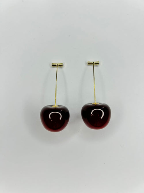 ARETES CHERRY AND LOVE