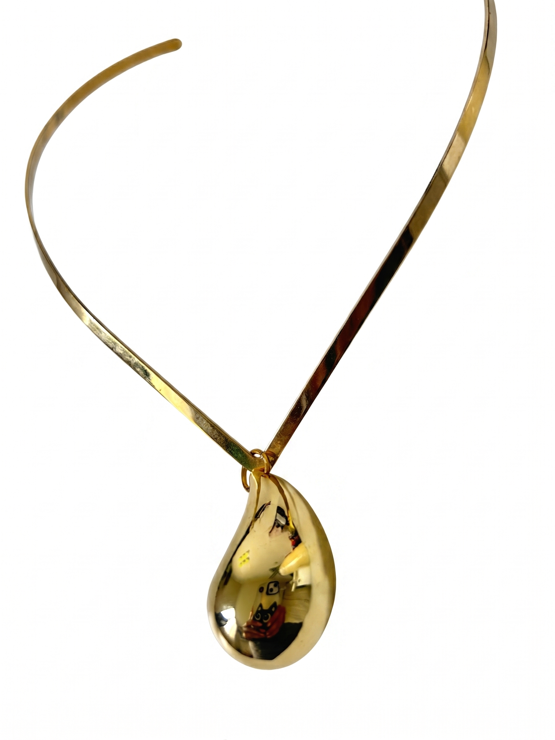 GARGANTILLA GOTA